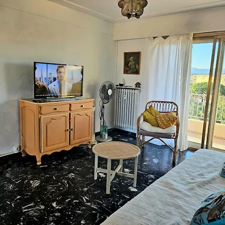 Apartment 3p Vue Centre Antibes